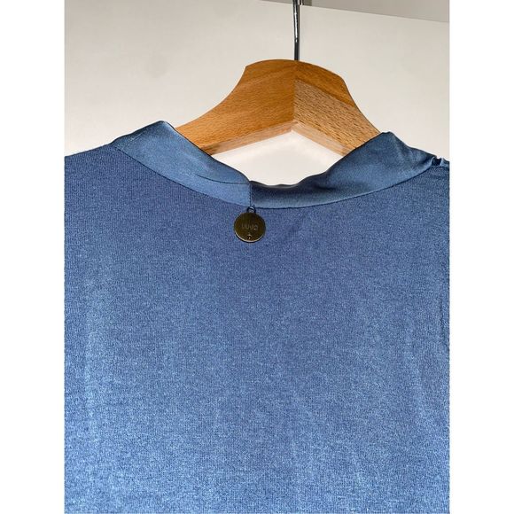 Liu Jo Italian Sleeveless Blue Satin Wrap Blouse, Size IT 40/ US Small, MP $248 - Picture 9 of 14